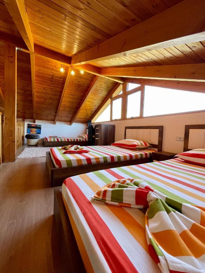 River Escape Villa - Private Beach, Scenic View & Bbq Τεπελένι Εξωτερικό φωτογραφία