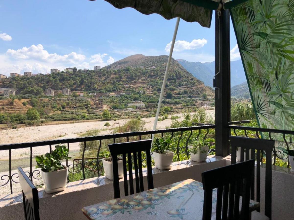 River Escape Villa - Private Beach, Scenic View & Bbq Τεπελένι Εξωτερικό φωτογραφία